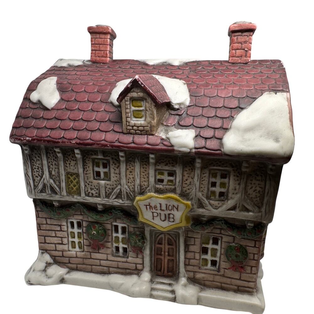 Old World Victorian Village Vintage Christmas The Lion Pub Ceramic House Tudor